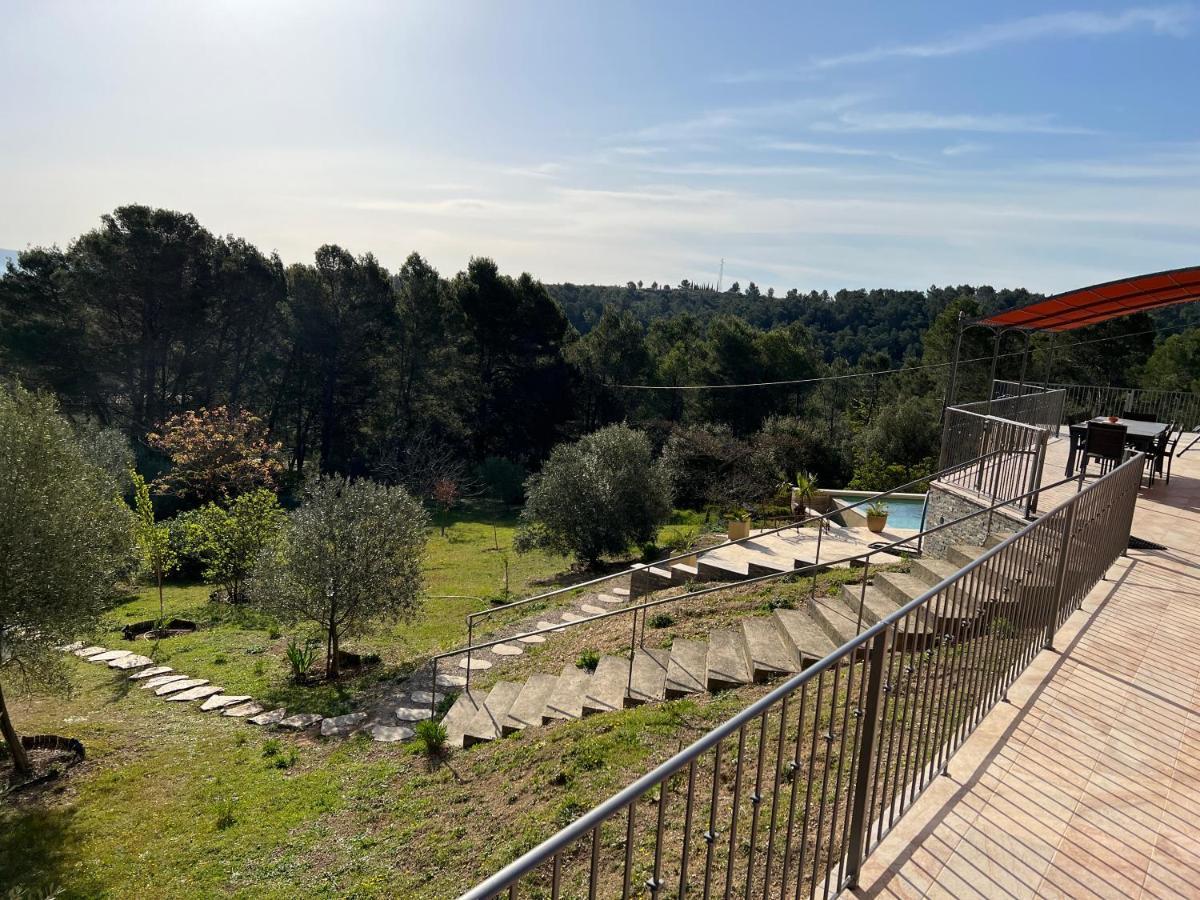 Domaine Maxxim Hotel Clermont-lʼHérault Buitenkant foto
